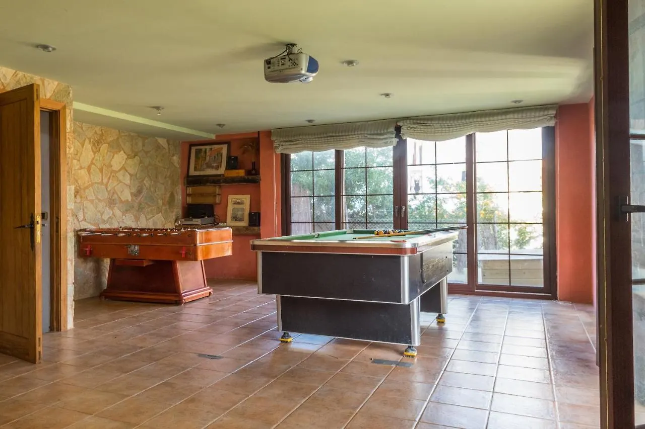 Villa Refugi - Ideal For Family Or Friends With Pool And Games Room El Toro  Holiday home El Toro (Mallorca)