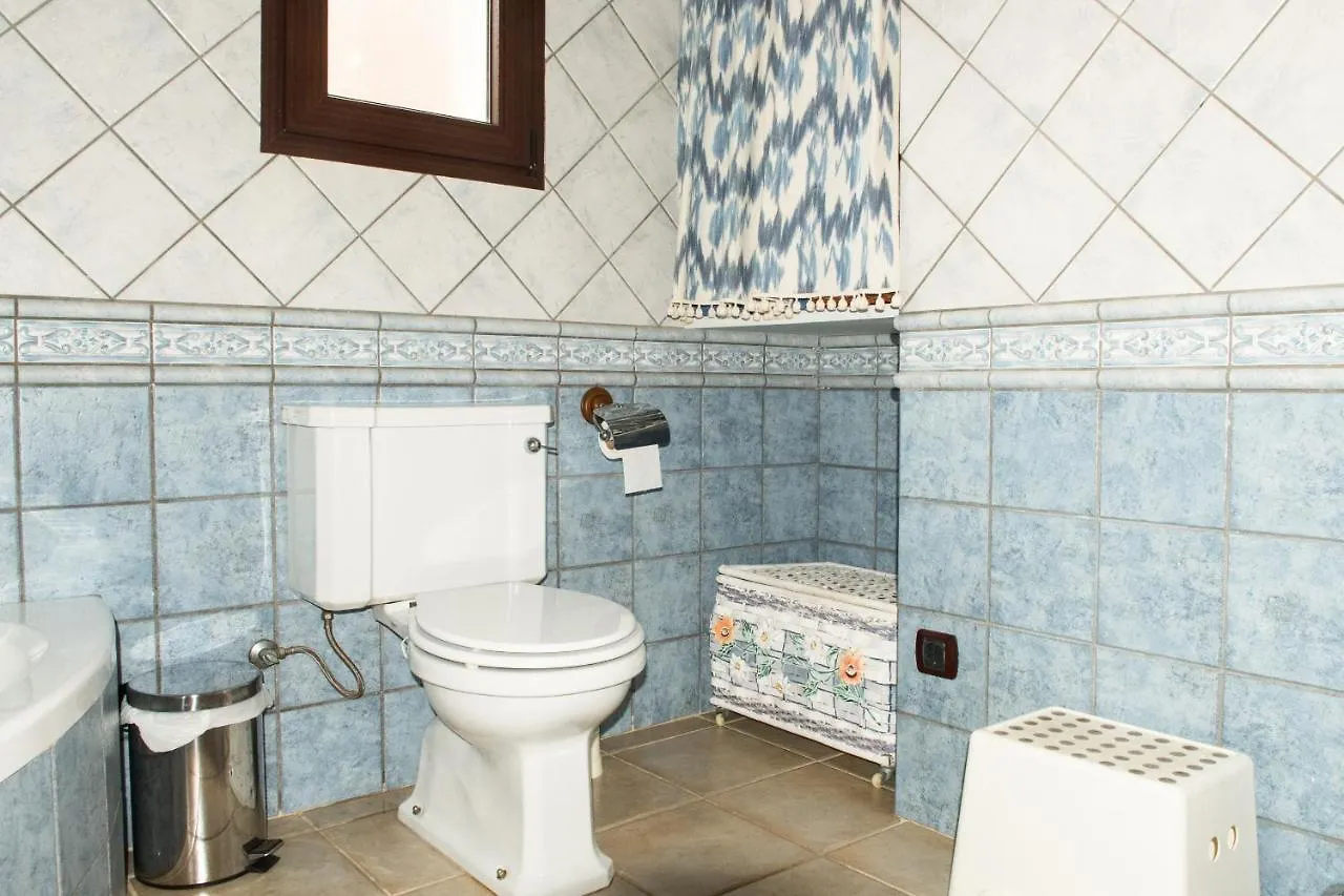 Villa Refugi - Ideal For Family Or Friends With Pool And Games Room El Toro